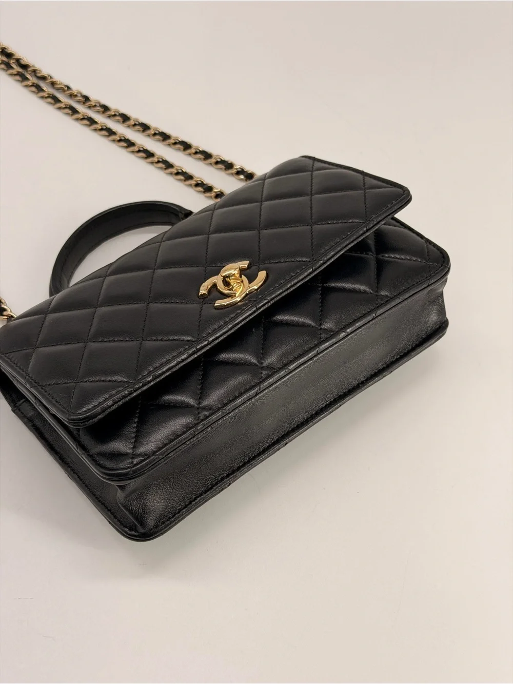 Chanel Trendy CC Wallet On Chain in Black Lambskin Learher